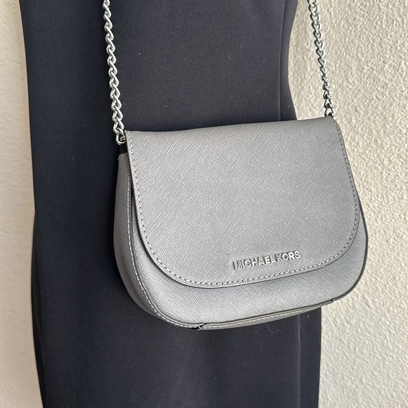 MICHAEL Michael KORS Saffiano Leather Shoulder Bag - Picture 15 of 16